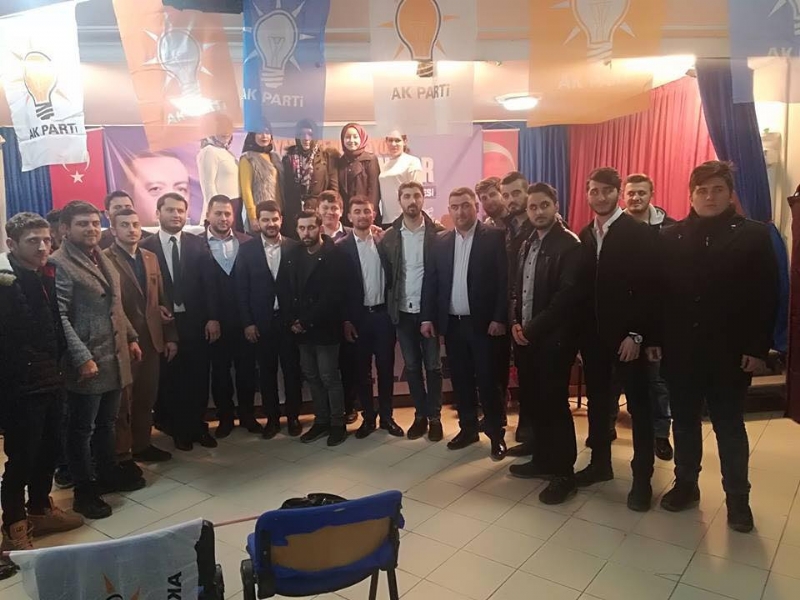 AK GENÇLİK 'ÖZDEMİR' İLE DEVAM DEDİ