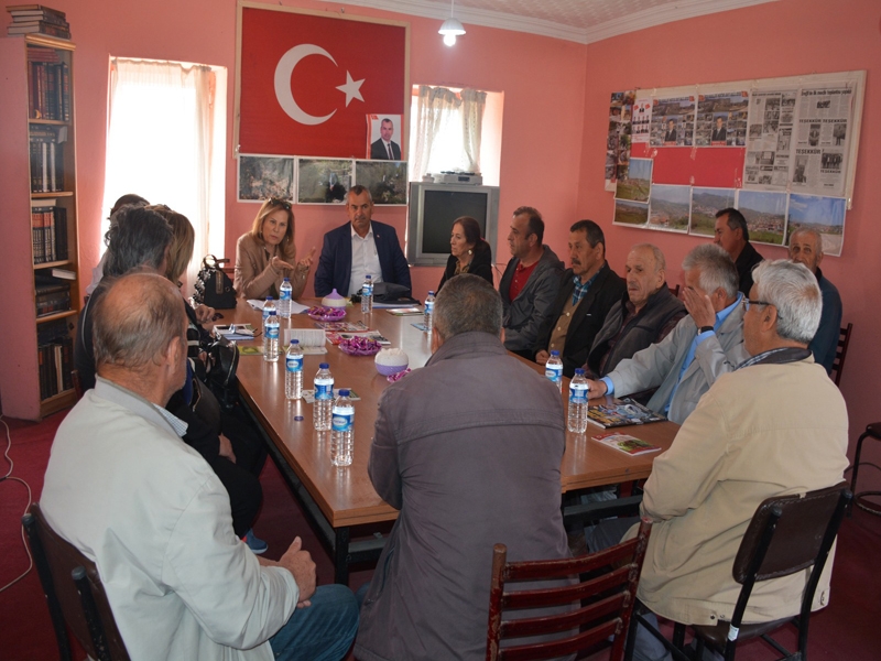 BAYAN POSBIYIK’TAN MAHALLELERE TEŞEKKÜR ZİYARETİ.