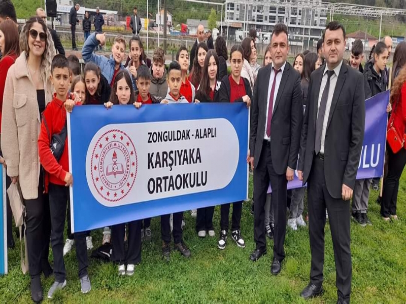 ALAPLI KARŞIYAKA ORTAOKULU SIFIR ATIK PROJESİNE KATILDI