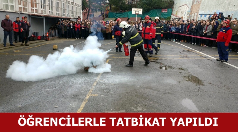 KDZ. EREĞLİ İTFAİYESİ ÖĞRENCİLERLE TATBİKATI YAPTI