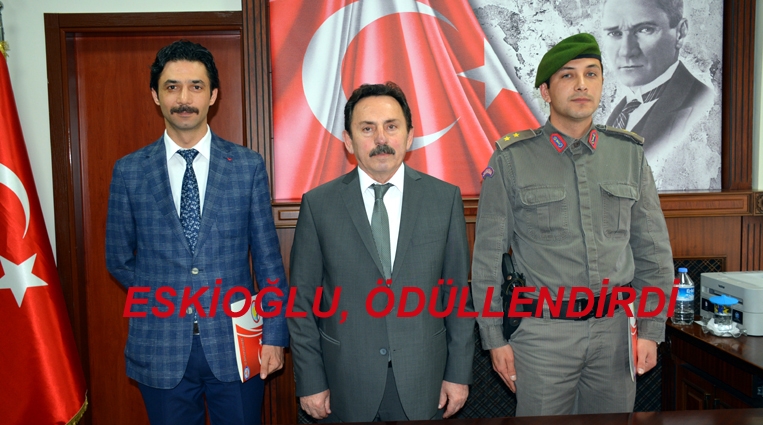 Kaymakam Eskioğlu Ödüllendirdi