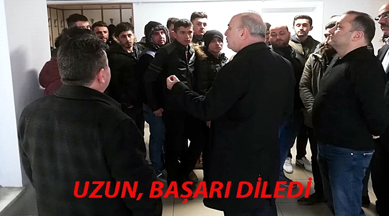 UZUN, İŞ BAŞVURUSU YAPAN VATANDAŞLARA BAŞARI DİLEDİ