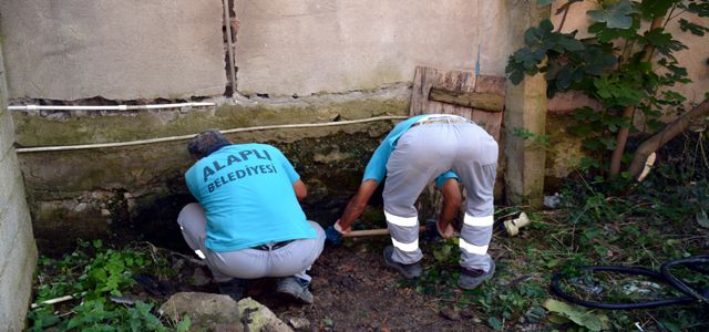 TEKİN,  EREĞLİLİ ENGELLİ VATANDAŞIN HAYIR DUASINI ALDI