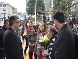 SAĞLIK MESLEK LİSESİ ÖĞRENCİLERİ OKULLARININ TAŞINMASINI İSTEDİ