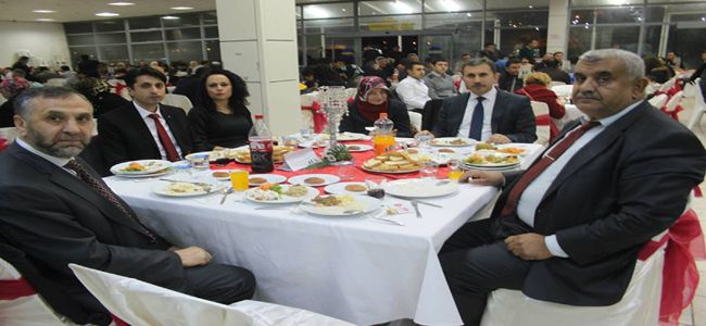 ALAPLI MİLLİ EĞİTİM’DEN ÖĞRETMENLERE YEMEK