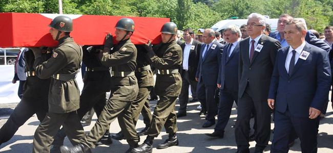 ŞEHİDİMİZ TUNAHAN,  SON YOLCULUĞUNA UĞURLANDI