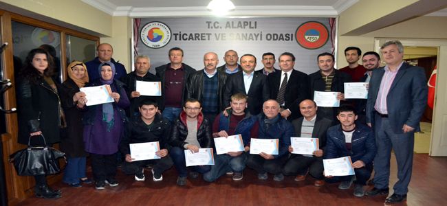 İHRACATÇILAR ALAPLI TSO'DAN BELGELERİ ALDI